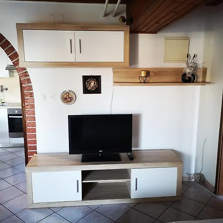 Apartma Marana